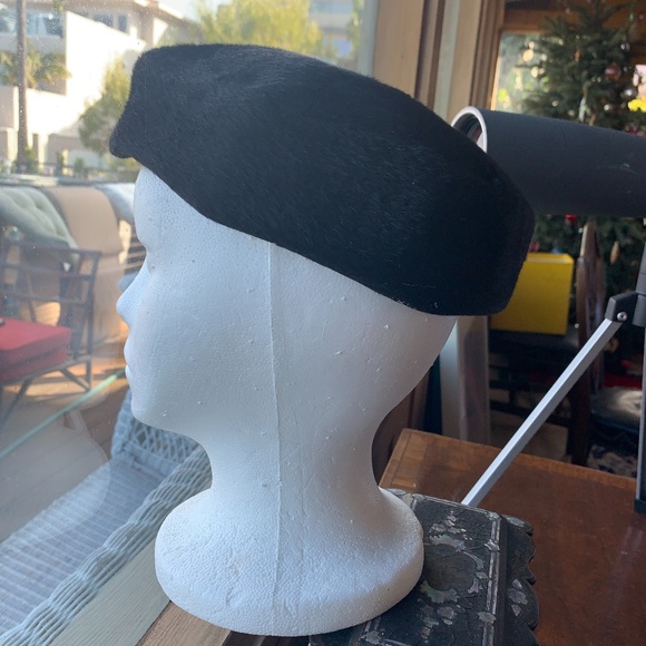 Christian Dior (1960s) Marc Bohan Fur Pillbox? Hat - Picture 12 of 12